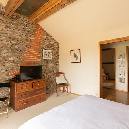 Chateau Du Perray 4*